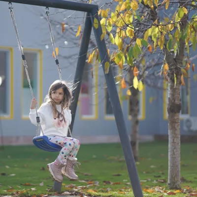 Jocuri și activități în aer liber la Grădinița Model