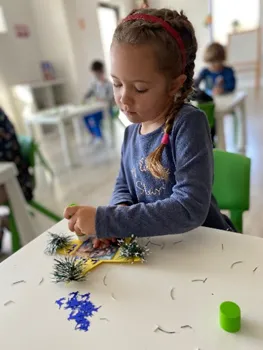 Confecționare stele pentru colindat - Grupa mare - 2