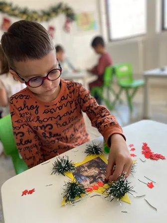 Confecționare stele pentru colindat - Grupa mare - 4