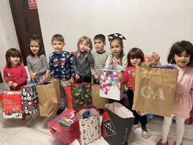 Parteneriat comunitar - Dăruim bucurie - 6